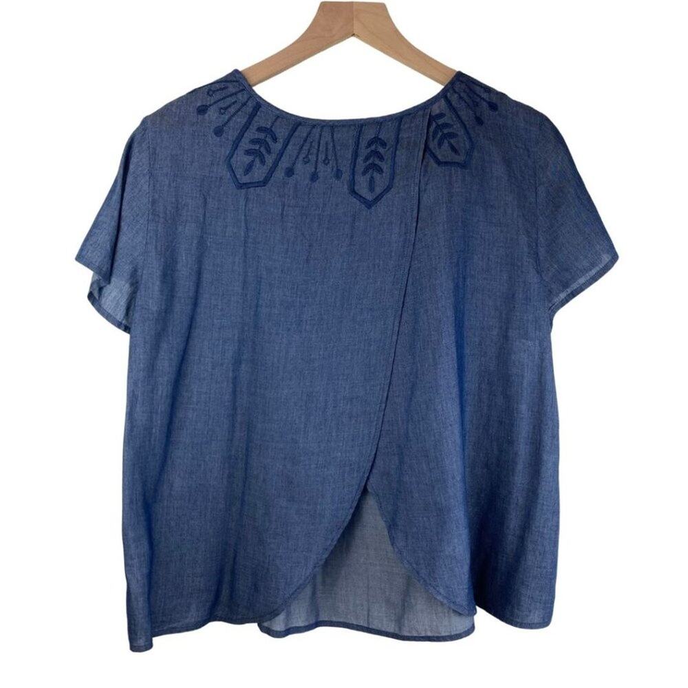 Gap Chambray Embroidered Blouse Blue Small - Picture 6 of 9